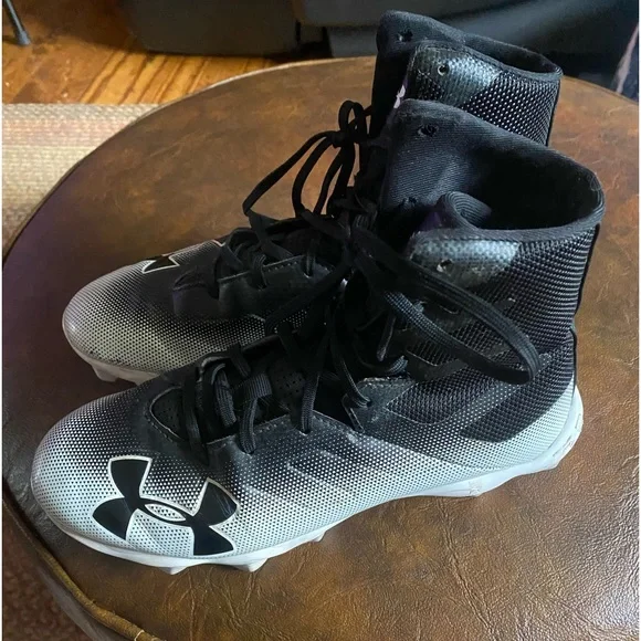 Under Armour | Shoes | Under Armour Mens Highlight Clutchfit  display picture 2